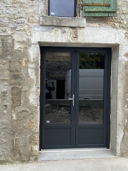 Menuiserie Rebeyrol Stéphane, Menuisier à Genac-Bignac