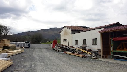 S.E. Sapparrart Et Fils, Charpentier à Irouléguy