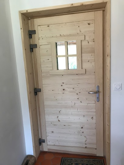 Capelli Berrod, Menuisier à Moirans-en-Montagne