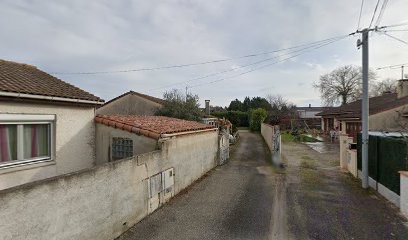 EF MENUISERIE, Menuisier à Castelginest