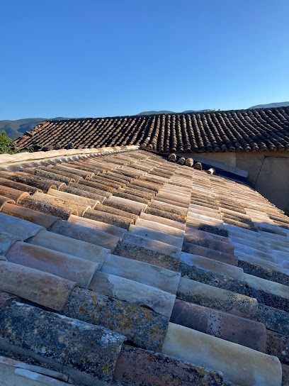 Maxime Reynaud Charpente bois/Couverture, Charpentier à Peypin-d'Aigues