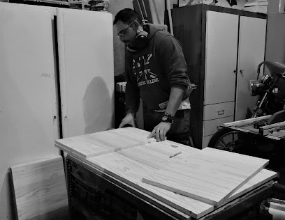 Menuiserie Mickael Navarro, Menuisier à La Tour-du-Pin