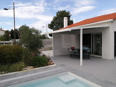 STORES 2007, Menuisier à Saintes