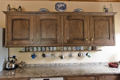 The Artisan Joiner, Menuisier à Fontaine-Chalendray