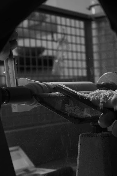 RAM Multiservices Menuiserie, Menuisier à Saint-Chamant