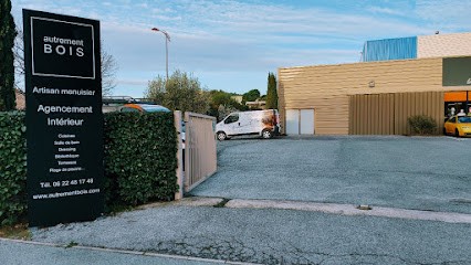 Autrement Bois, Menuisier au Muy