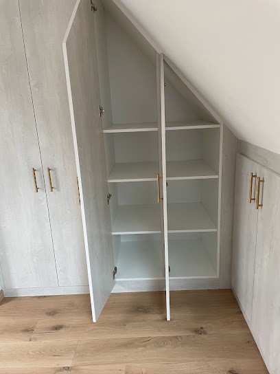 Daiku, Menuisier au Plessis-Grammoire