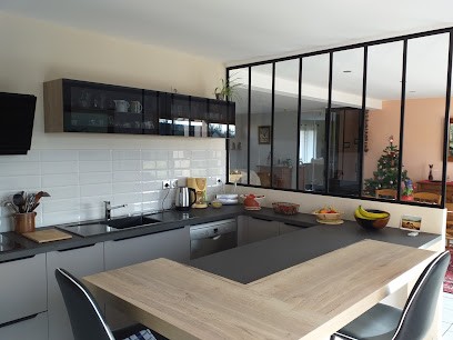 Action Bois - Etienne Livache, Menuisier à Changé