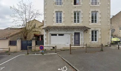 CLEAN TOITURE - ENTREPRISE DE RÉNOVATION, Charpentier à Vivonne