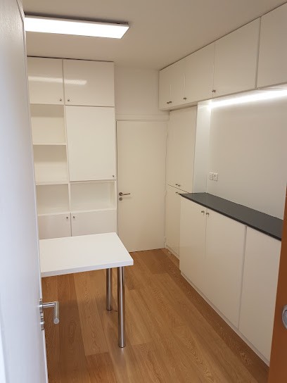 TRG DESIGN, Menuisier à Pantin