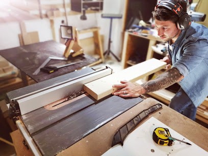 Delmotte Menuisier Plaquiste, Menuisier à Fontaine-Étoupefour