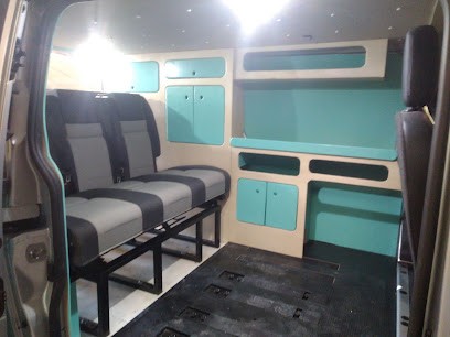 Morel Eric, Menuisier à Trémorel