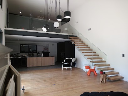 SoBoi, Menuisier à Gençay