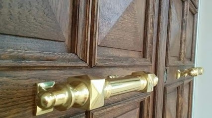 Menuiserie AromaBois, Menuisier à Villeneuve-Loubet