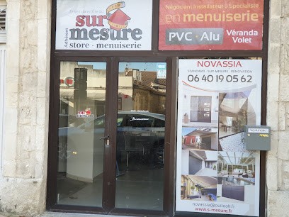 Novassia, Menuisier à Beaucaire