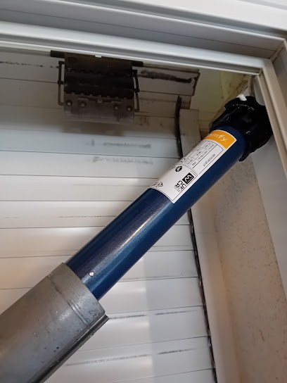 Système Dépannage - Volet roulant, porte d'entrée, motorisation de portail, Menuisier à Correns