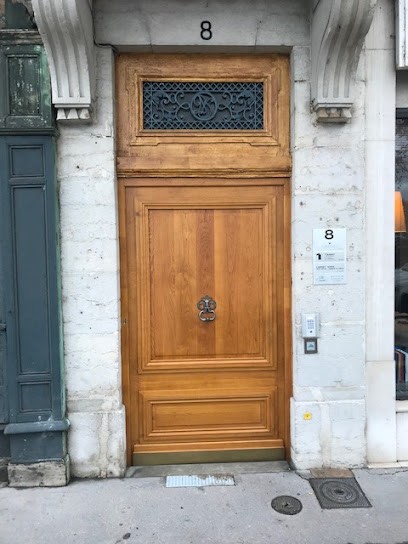 Société Nouvelle Raidelet, Menuisier à Feyzin