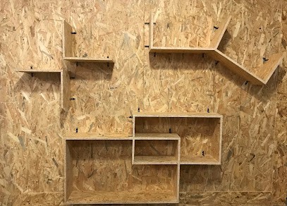 Atelier Joymaker, Menuisier à Tresses