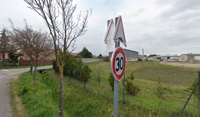 Créa’Bois Agencement, Menuisier à Saint-Saturnin-lès-Avignon
