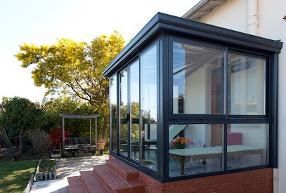 CONFIANCE FERMETURES Et VERANDA, Menuisier à La Roquette-sur-Siagne