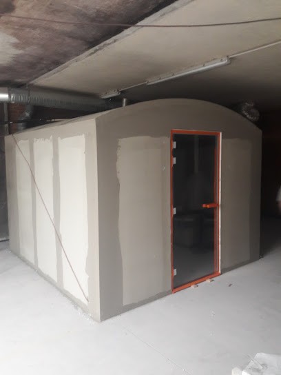 Luso menuiserie, Menuisier à Épône