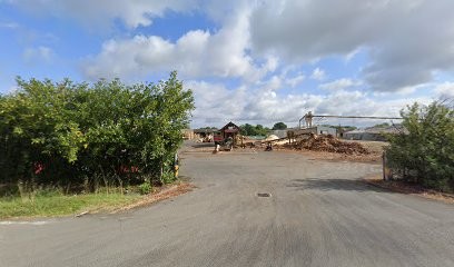 SIB, Menuisier à Chinon