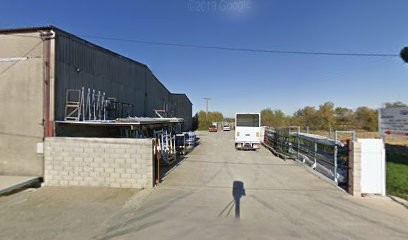 Seb Stores & Fermetures, Menuisier à Saint-Laurent-d'Aigouze