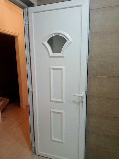 PGM MENUISERIE, Menuisier à Saint-Maur-des-Fossés