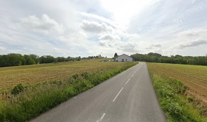 Decker Romain, Menuisier à Pouillon
