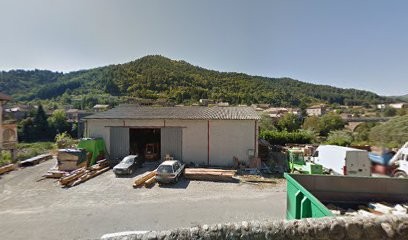 Sarl Queue D'Aronde, Charpentier à Saint-Sauveur-de-Montagut