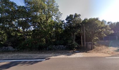 Menuiserie De Peretti Paul, Menuisier à Figari