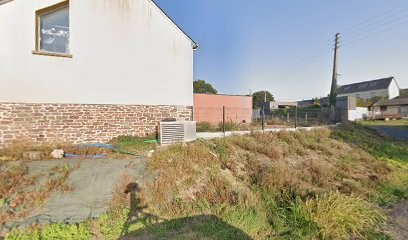 Simon Frederic, Menuisier à Trémorel