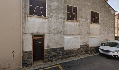 AUTOMATISMES FERMETURES BATIMENT, Charpentier à Ponteilla