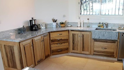 Mabp, Menuisier à Lauris