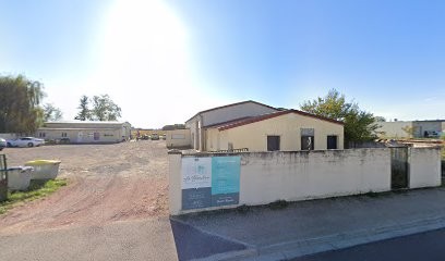 La Fermeture, Menuisier à Bretenière