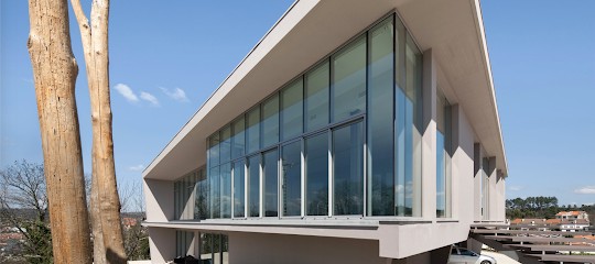 Menuiseries Corses - MENCO, Menuisier à Penta-di-Casinca