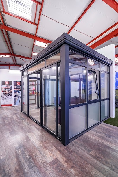 DELT'ALU Fabricant artisan, véranda, menuiseries alu, PVC, volet, portail, Menuisier à Saint-Mitre-les-Remparts