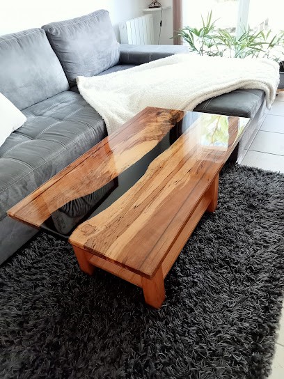 Ohana Ma Ka Wai, Menuisier à Saint-André-des-Eaux