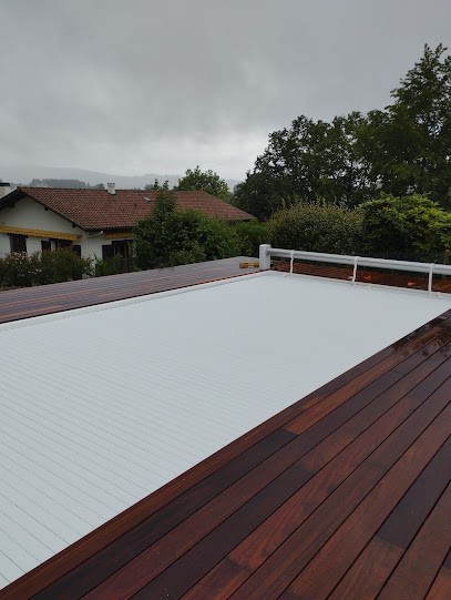 Lamarque Jeremy, Menuisier à Hendaye