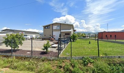 CDM Menuiserie, Menuisier à Viry