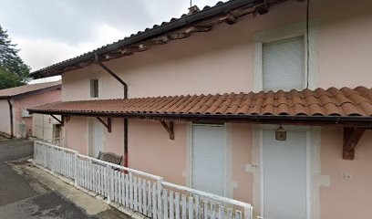 Perret Et Fils Sarl, Charpentier à Meillonnas