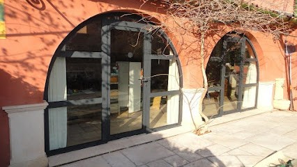 Triangles, Menuisier aux Angles