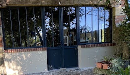 DOMOBAIE, Menuisier à Cours-les-Barres