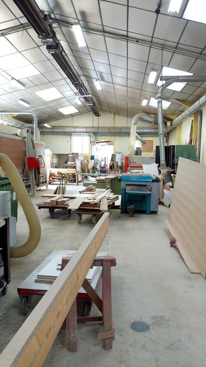 Costes M.A.D, Menuisier à Bobigny