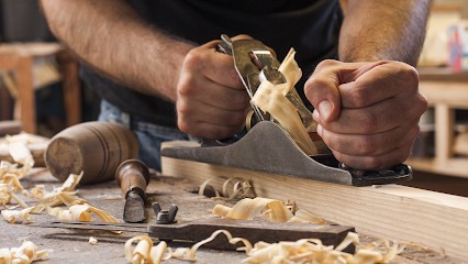 MENUISERIE FAVRE CHRISTOPHE, Menuisier à Pralognan-la-Vanoise