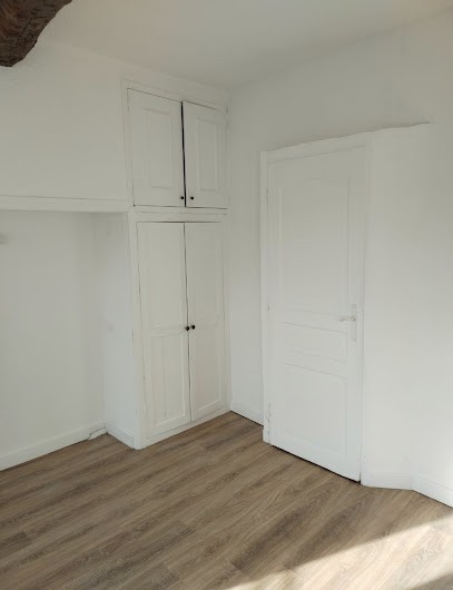 Tony Ferreira FERREIRA AGENCEMENT, Menuisier à Junas