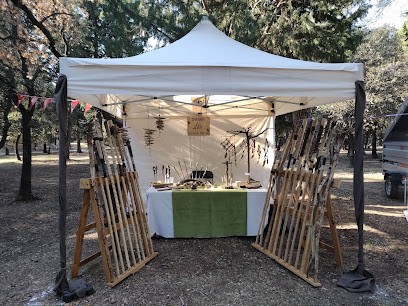 Barbara Création Nature, Menuisier à Izeaux