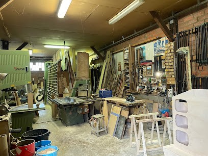 90 à L'heure, Menuisier à Sannois