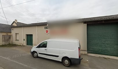 Ferré Patrick, Menuisier à La Guerche-de-Bretagne