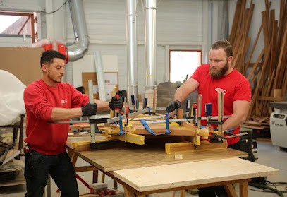 Kreative Decks, Menuisier à La Ciotat